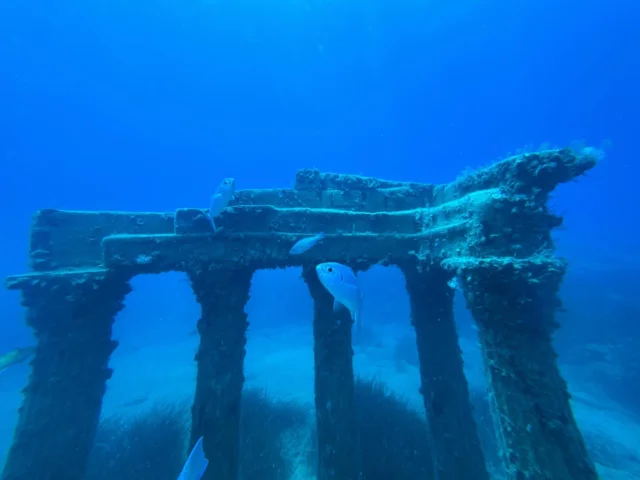 Atlantis? No, just some underwater muzeum ;) #scuba #scubadiving #scubadiving_is_mylife