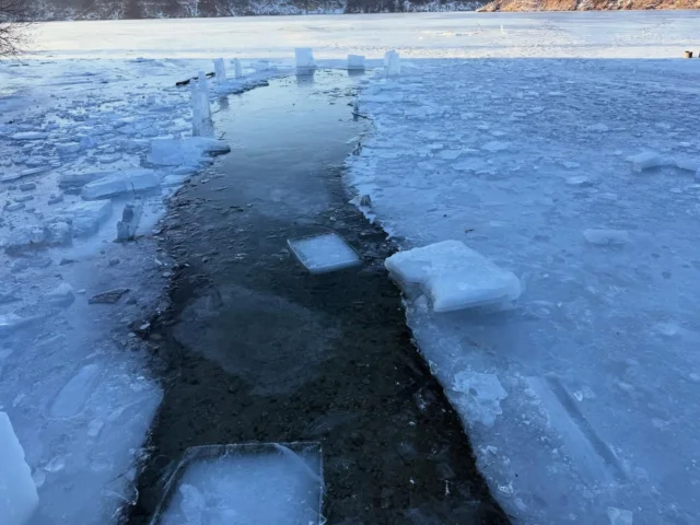 #icediving #scubadiving